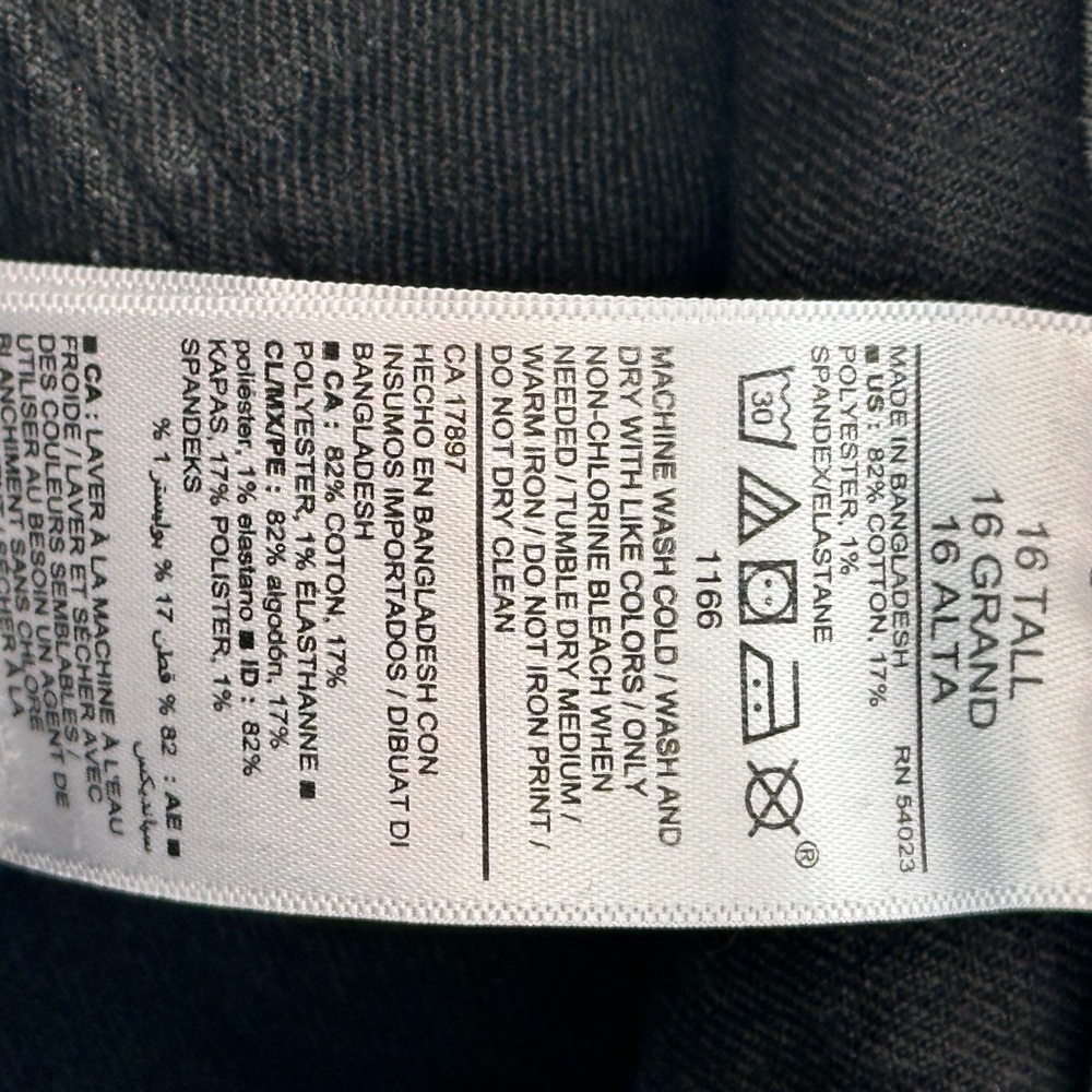 Old Navy Women's Skinny Jeans - Dark Blue - Picture 7 of 10